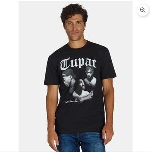 Tupac Black Graphic Tee
